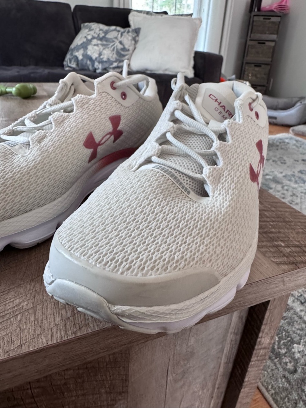 Lightly Used Under Armour Men’s Size 13 Running Shoe - Picture 4 of 10